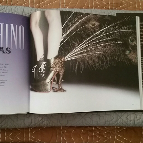 Hard Cover Book: 'Shoegasm' - Picture 5 of 8